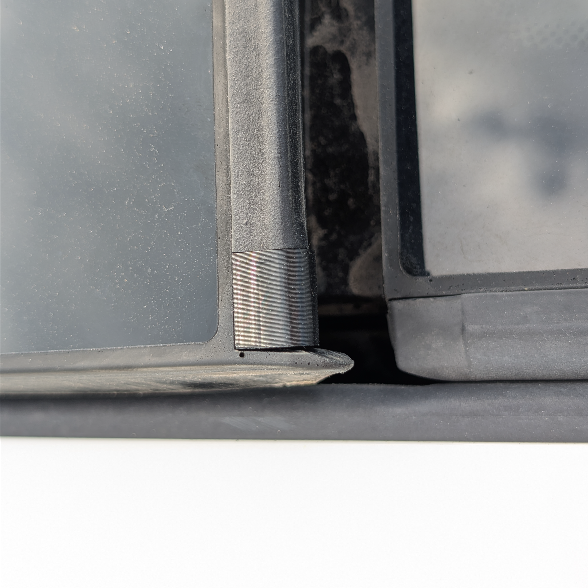 BMW  - Sunroof - Gap Filler Repair Kit (X3 G01 F97, X4 G02 F98, X5 G05 F95, X6 G06 F96, X7 G07)